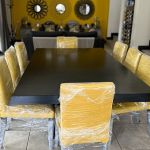 Liam dining suite